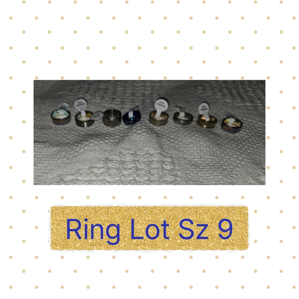 Lot of 8 Size 9 Men's Rings